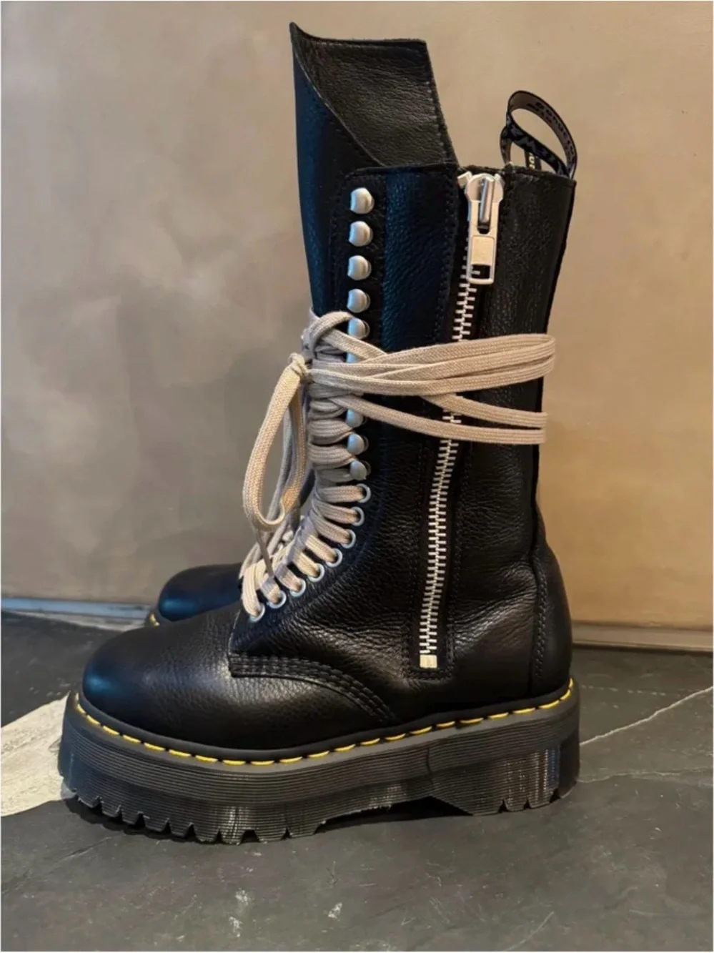 DR MARTENS X RICK OWENS Boots with Beige Laces sz 8 women - Picture 2 of 8